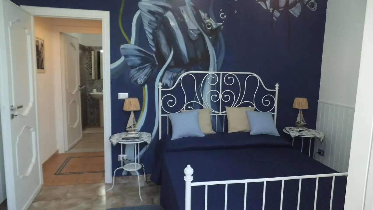 Holiday Rooms Ninfa Avola 0*,  Italy