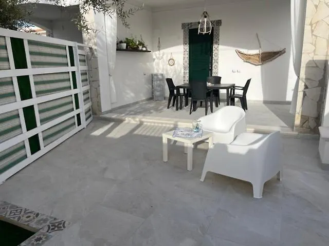 Guest house Holiday Rooms Ninfa Avola Italy